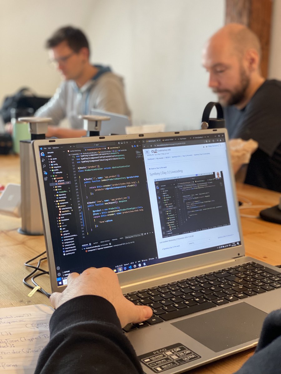 CodeFactoryVIE's tweet image. 2025 is your year to break into tech! 💻✨
Start your journey to becoming a web developer with our hands-on courses. 🌟 Ready to make the leap? Join us and turn your coding dreams into reality! 🚀
_______
#CodeFactory #WebDevelopment #LearnToCode