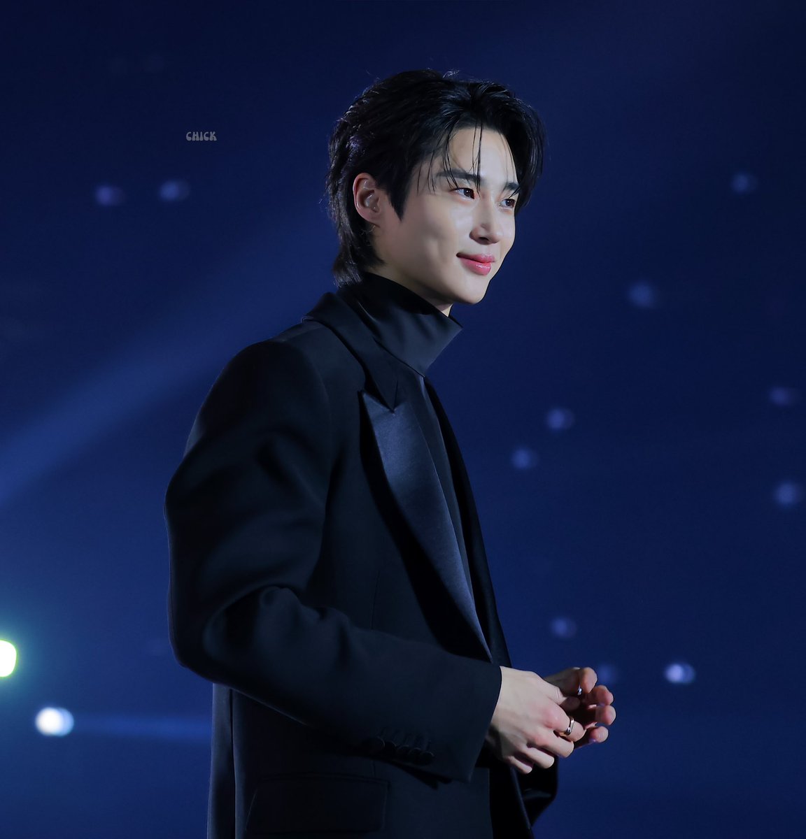 241227 AAA2024

엔딩요정 변우석🔚

#변우석 #ByeonWooSeok #BWS #ビョン・ウソク #AAA2024inBKK