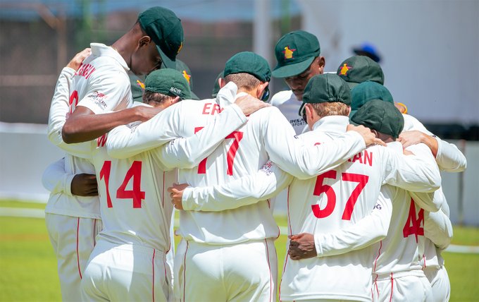 Zimbabwe pick up two wickets in the second session as Afghanistan go to tea on 58/2 after 20 overs. 📹 Credits: Twitter/ZimCricketv