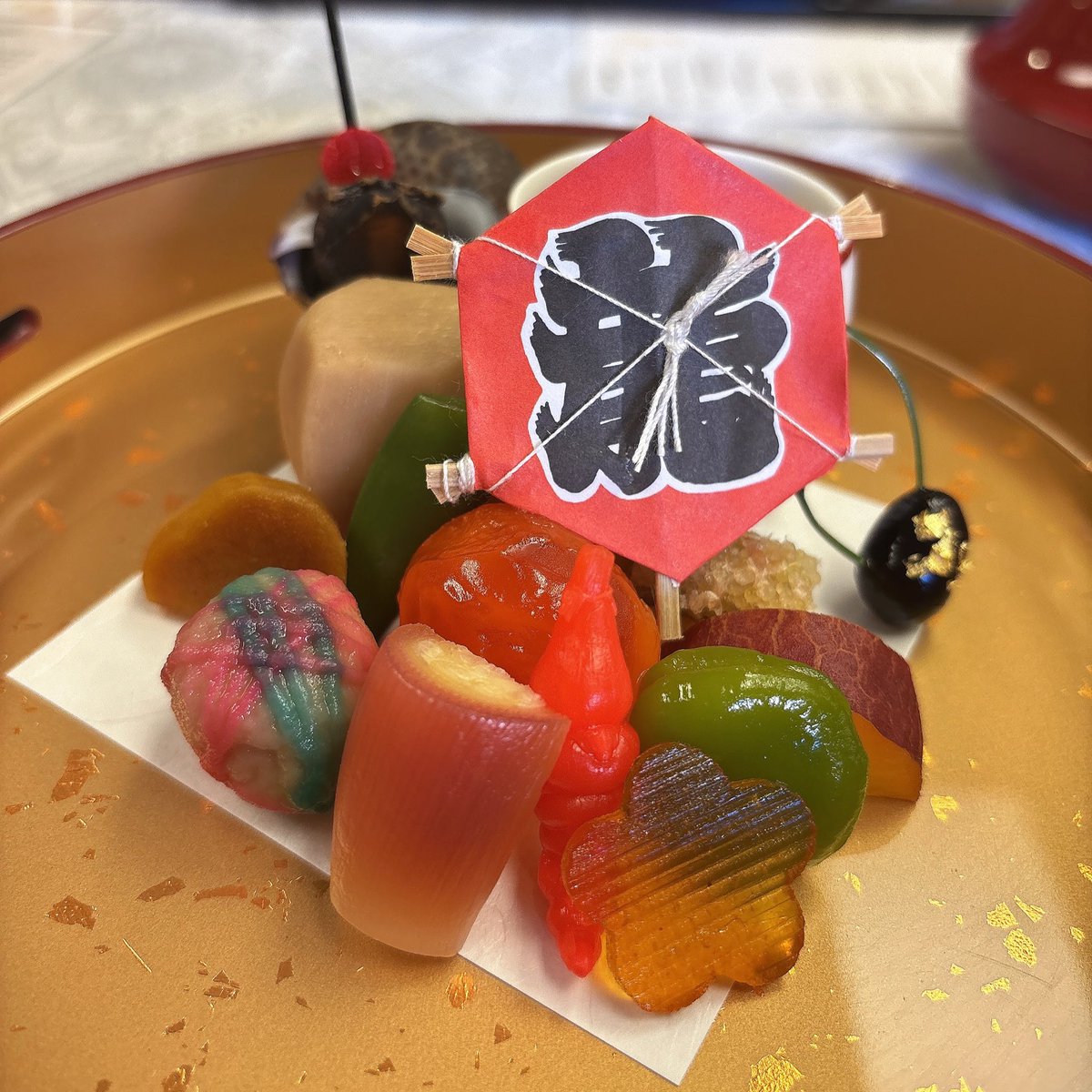 17live_chrocha's tweet photo. 素敵な場所でおいしいご飯🤍最高だッ✨️家帰ったら絶対にダイエット。 https://t.co/hE17ria5Cj