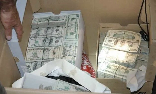 ELIZABETH KATHLEEN tweet media