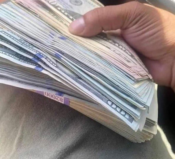 ELIZABETH KATHLEEN tweet media