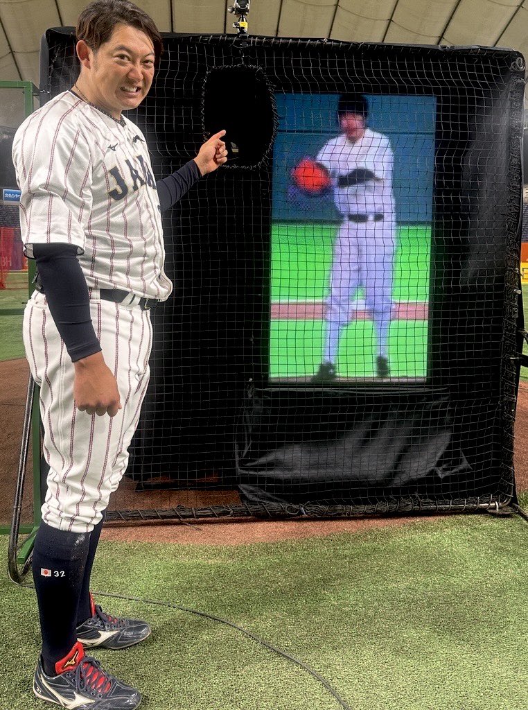 「ご覧いただき、ありがとうございました！めちゃくちゃ難しかったです」と #佐藤都志也 選手。
#chibalotte #広報