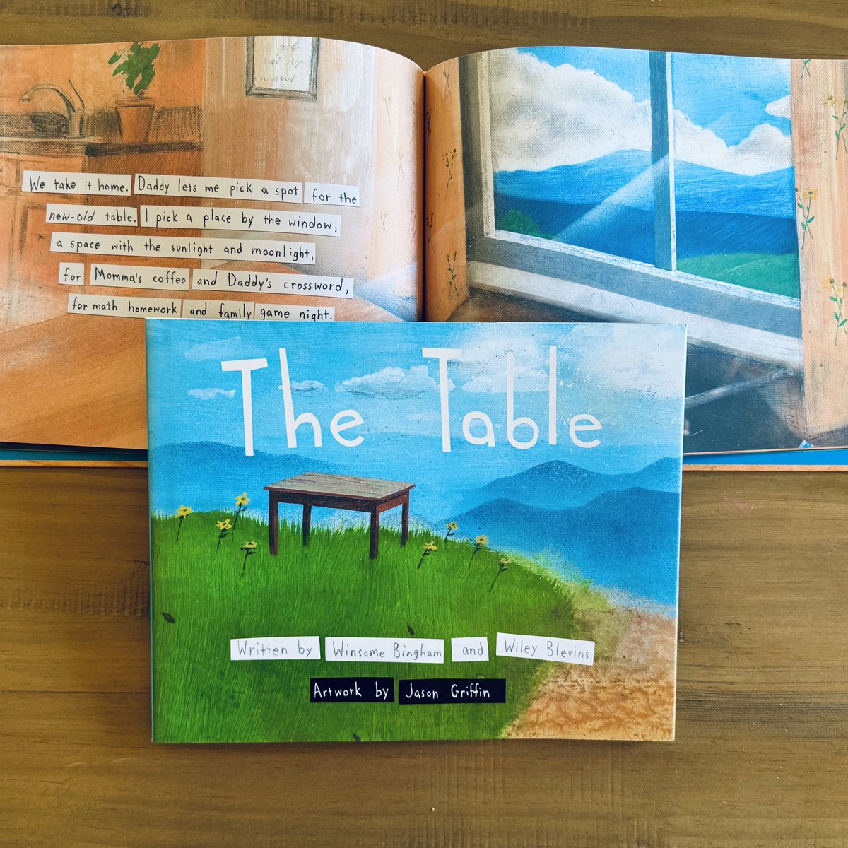 HolidayHouseBks's tweet photo. THE TABLE was a star of 2024!

-4 starred reviews
-@KirkusReviews Best Children’s Books
-@PublishersWkly Best Children’s Book of the Year

Congratulations to the incredible creators behind the moving, beautifully illustrated picture book!

@ArmyVet5 @wbny

https://t.co/aKUgRXEUcp https://t.co/wyoBPyWBy2