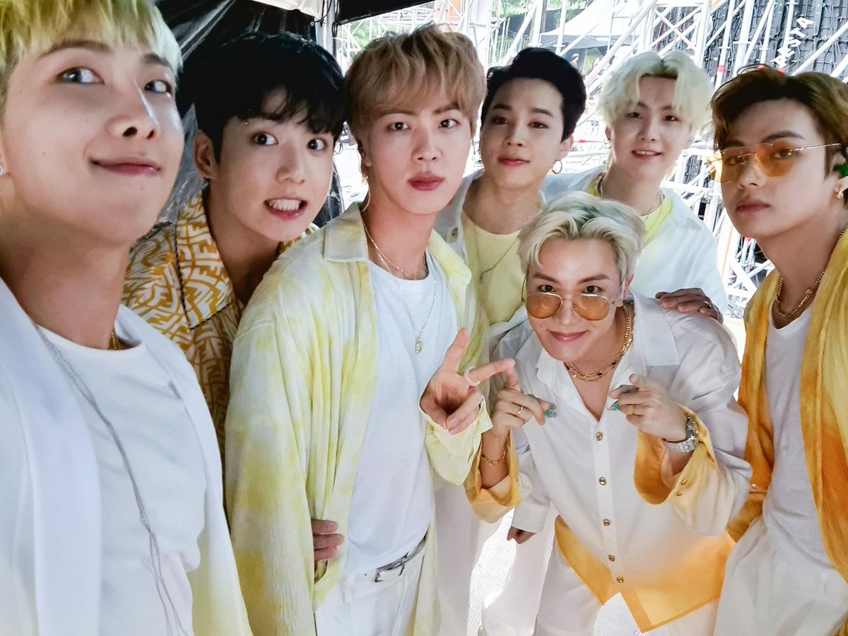 BTS 소년 tweet media