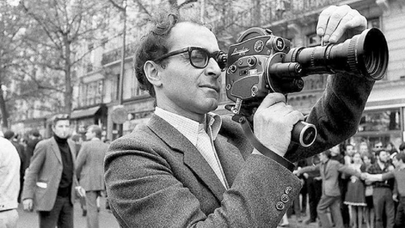 jipe0043's tweet photo. À découvrir en exclusivité sur @canalplus, le documentaire #Danslatetedegodardetbeauregard. @HindRBoukli y revient sur la personnalité du producteur de la #NouvelleVague, à partir des notes de sa veuve, Bella. Godard y parle par la voix d'une IA.
En lire +
https://t.co/vKg5G2wsfR https://t.co/xt3D7mzPQo