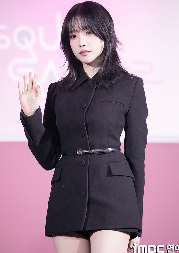 AboutMusicYT's tweet photo. Jo Yuri reportedly hints on having a comeback this year, Jeff Benjamin reports. https://t.co/IGoO68MlPe