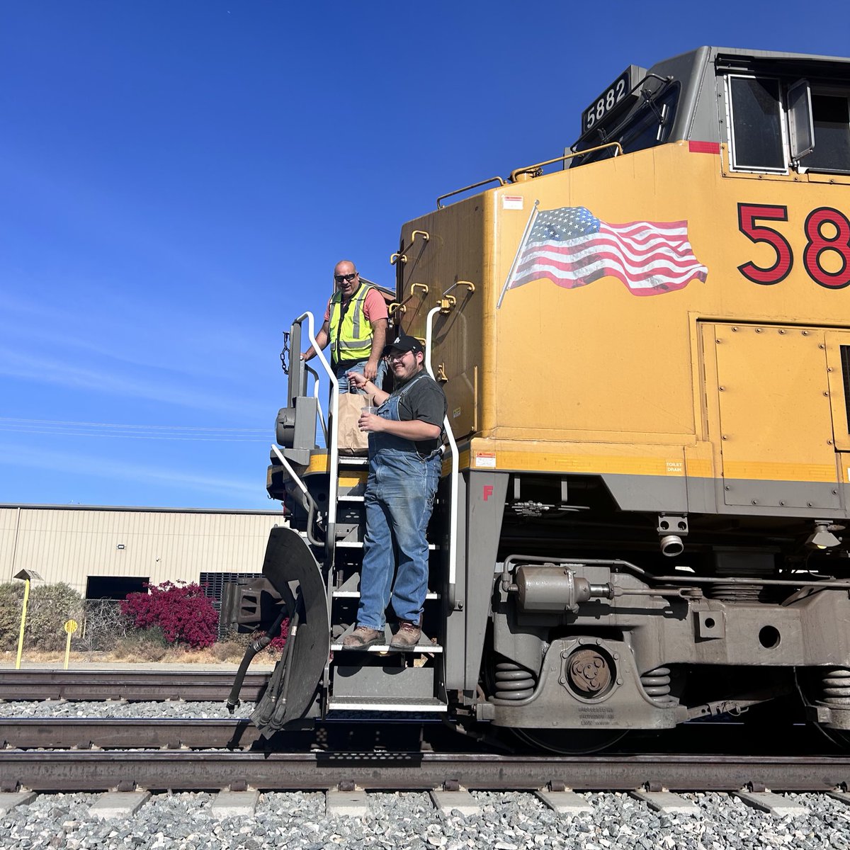 Santino and Robert understood the assignment!  It’s always a good time to make a pit stop for Mexican food, no matter what you’re driving. 🚂 

#coachellavalleyrestaurants #palmspringsrestaurants