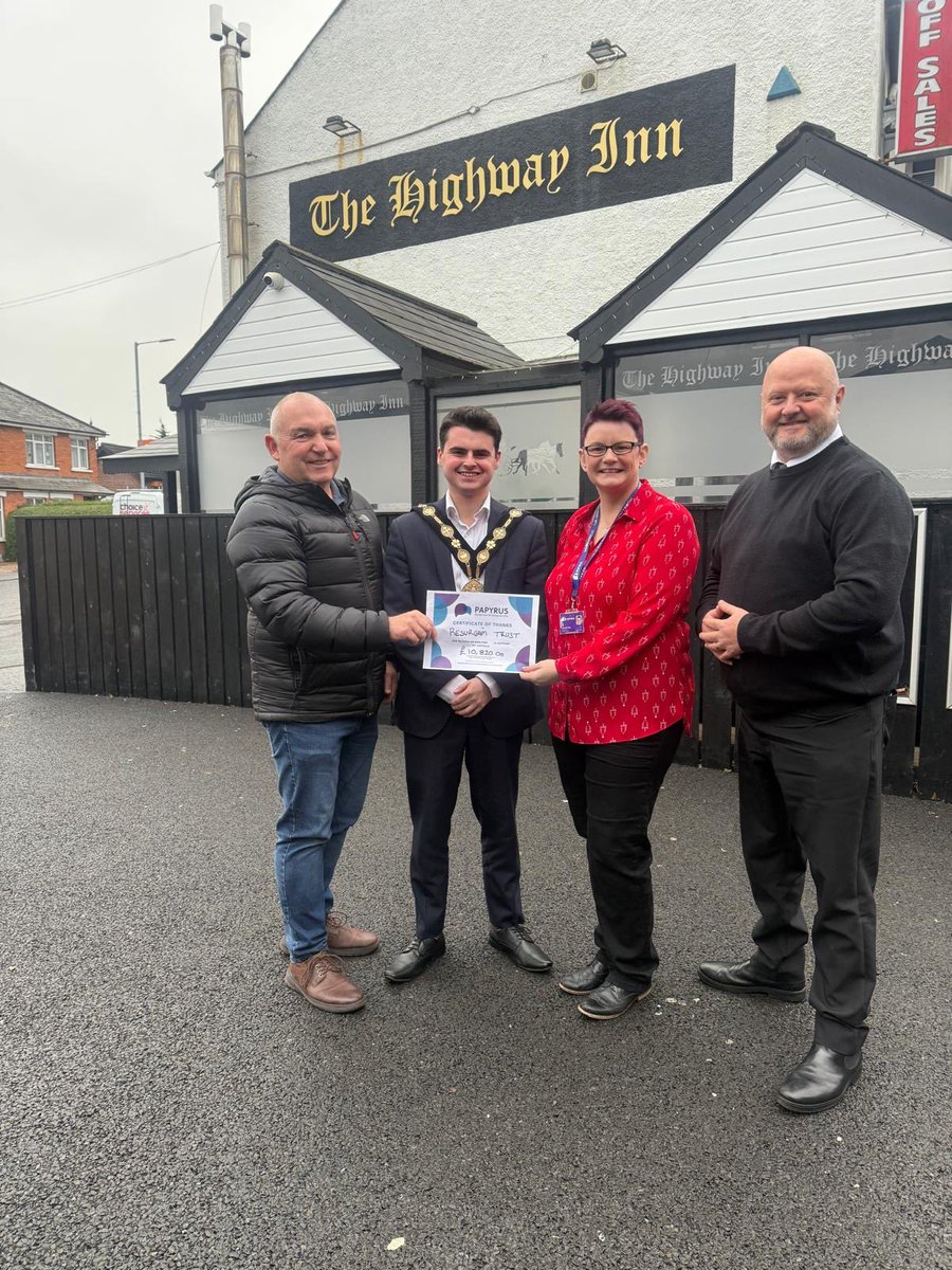 Our Trust Chair <a href="/PDeanRCDT/">Philip Dean</a> , Director &amp; <a href="/lisburnccc/">LCCC</a> Mayor <a href="/kurtis_dickson/">Cllr Kurtis Dickson</a> were delighted to present <a href="/PAPYRUS_Charity/">PAPYRUS</a>  NI Area Manager <a href="/budgenkingsy/">Caroline King</a> with our fundraising total of £10,820.00 💜#preventsuicide #preventyoungsuicide #HOPE
