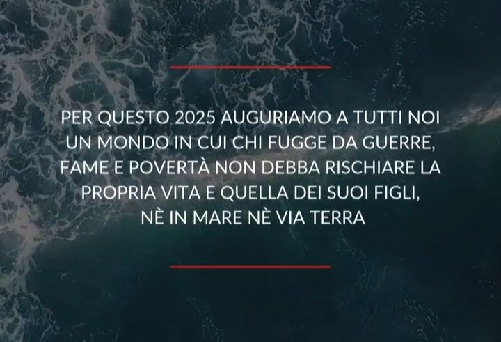L’ultimo giorno dell’anno ha spento i sogni di circa 20 persone naufragate sulle coste di #Lampedusa. Tra i dispersi anche 3 neonati. L’unico bambino sopravvissuto ha perso la madre tra le onde. Nel 2024 sono morte oltre 2.200 nel #mediterraneo