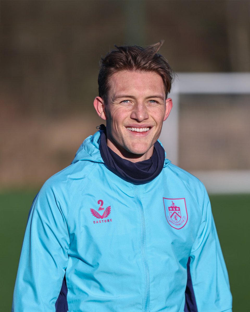BurnleyOfficial's tweet photo. First session with the Clarets = complete ✅ https://t.co/7IJGbYtU5P