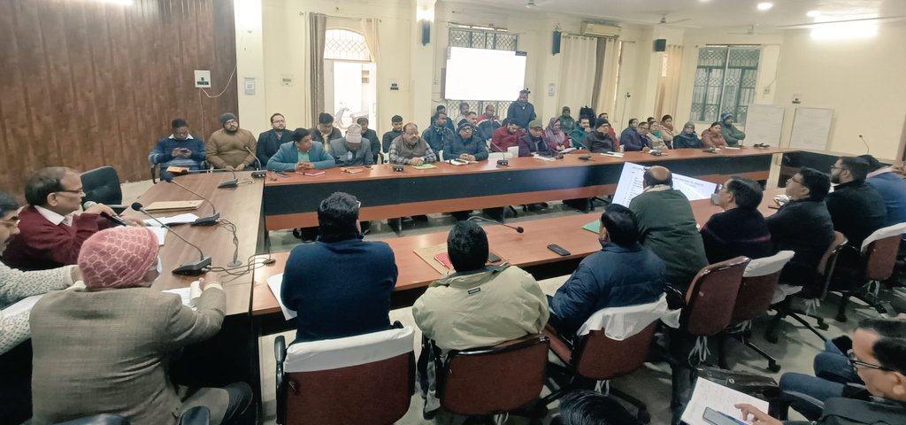 AligarhNtep's tweet photo. Intersectoral Coordination Meeting Chaired by @AligarhCdo Sir About #100daysTBCampaign @Dm_Aligarh @bsa_aligarh @diooofice371 @AligarhNagarN #100daysTBCampaign #TBMuktBharat #THDJ
@bsa_aligarh
@diooofice371
@AligarhCdo
@AligarhNagarN
#TBMuktBharat
#THDJ @MoHFW_INDIA @mopr_goi https://t.co/Pg17RPZErw