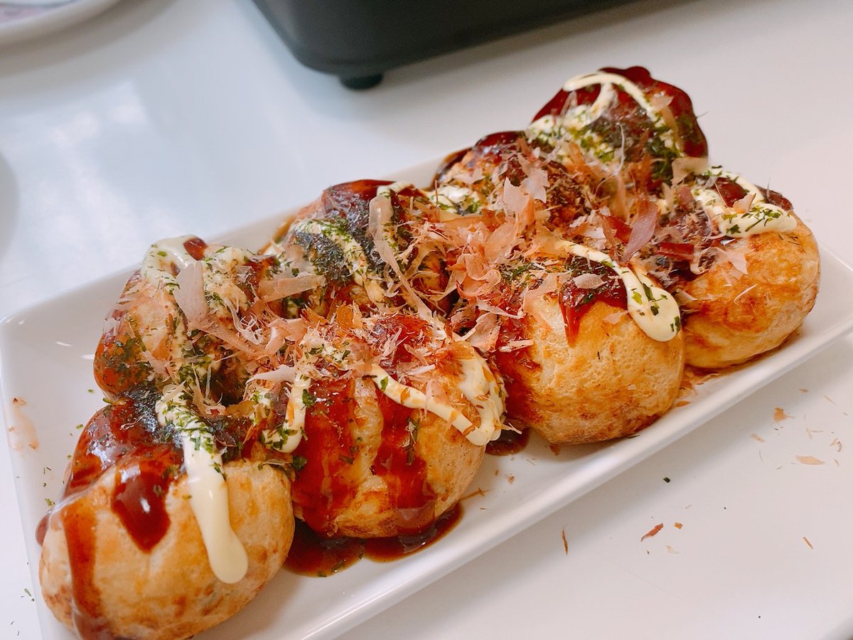 今年のスタートは姉2人(姉ではない)と姉旦那で集まってバカ笑い。
それぞれが家を出て三者三様の道を進んでるけど、大人になっても集まってバカ笑いできるっていいね！