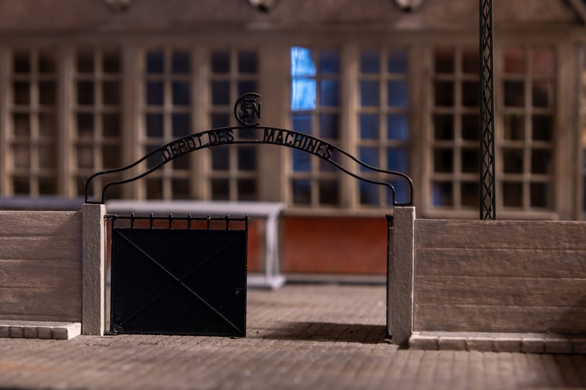 JModelisme's tweet photo. Nous sommes impatients de découvrir vos talents et créations ! 😍
#Modélisme #TrainMiniature #PassionModélisme #RéseauFerroviaire #CréationMiniature #Hobby #ModélismeFerroviaire #TrainHO https://t.co/xNU5KhvrgI