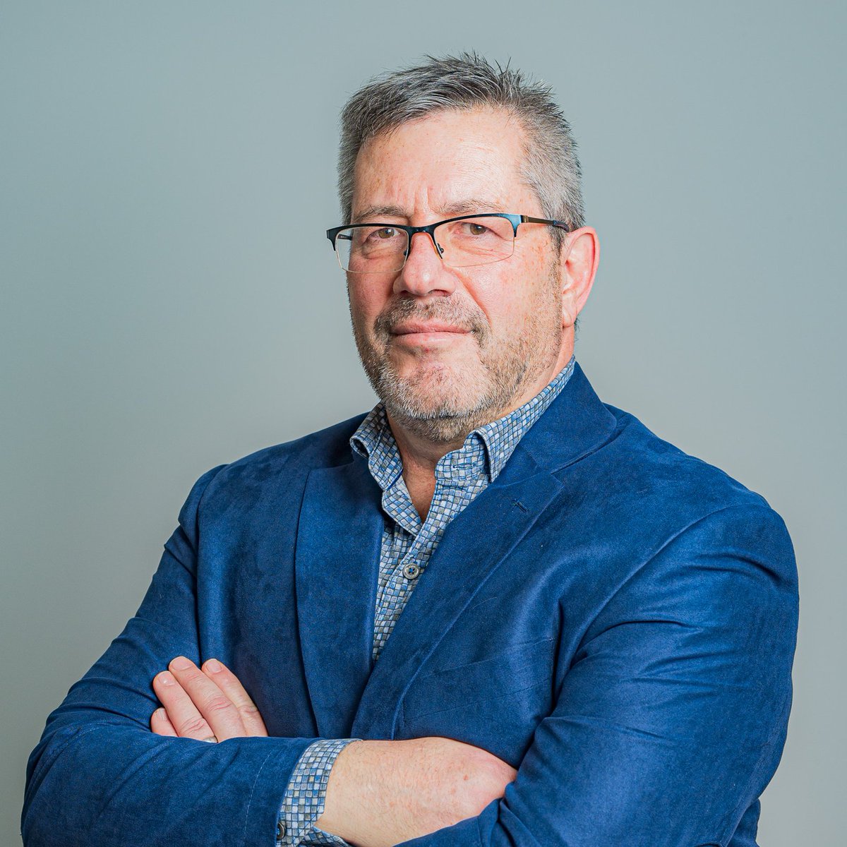 Today, we warmly welcome Dr. Paul C. Hébert as CIHR's new President!

A clinician scientist, physician, professor, and internationally renowned researcher, we’re excited to have Dr. Hébert lead our efforts to advance health research in Canada.

cihr-irsc.gc.ca/e/10308.html?h…