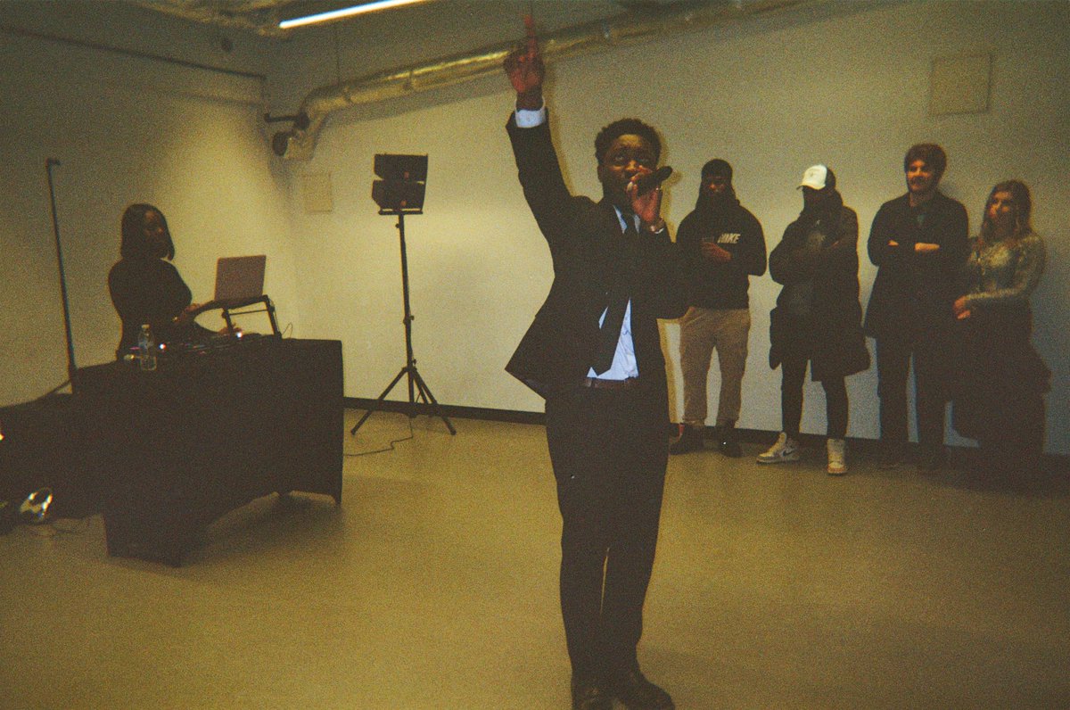 LIFEOFKWASI tweet media
