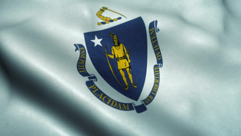 islantstudio's tweet image. The median family income in Massachusetts has gone from 10k in 1970 to 106k today, a gain of 10.5x.

However,

The median cost of a car has gone from 3.5k to 49k, an increase of 14x.

The median cost of a house has gone from 20k to 590k, an increase 30x.

The median cost of an…