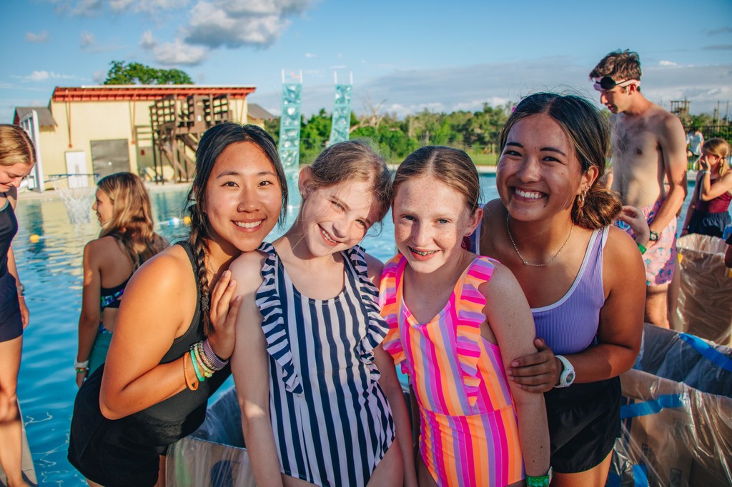 Pine Cove Outback tweet media