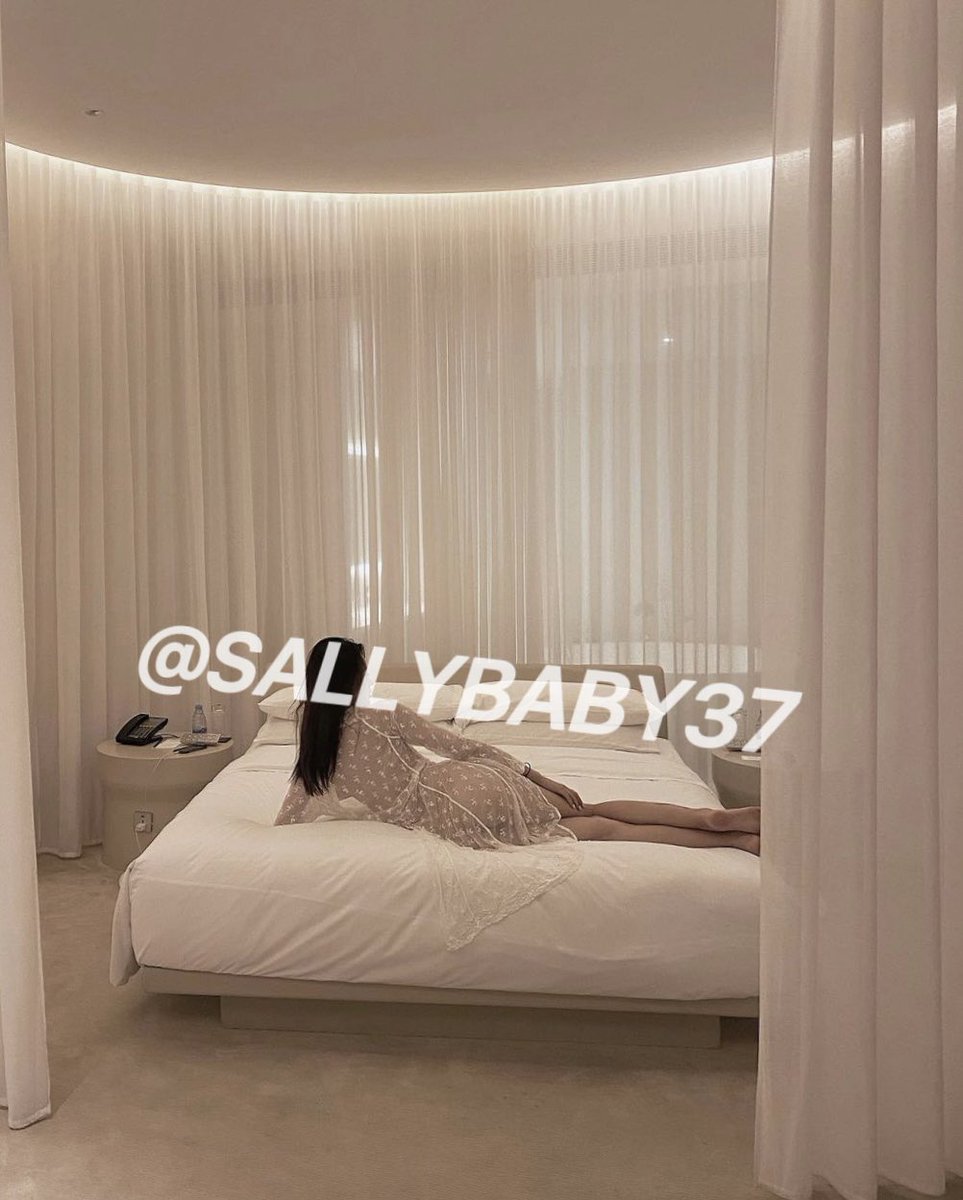 SALLYBb tweet media