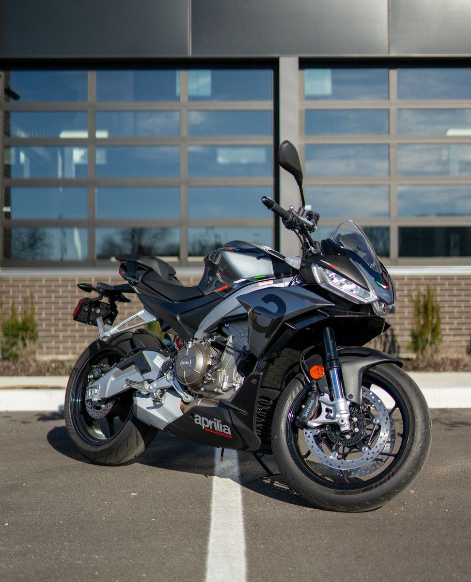 Rahal Piaggio tweet media