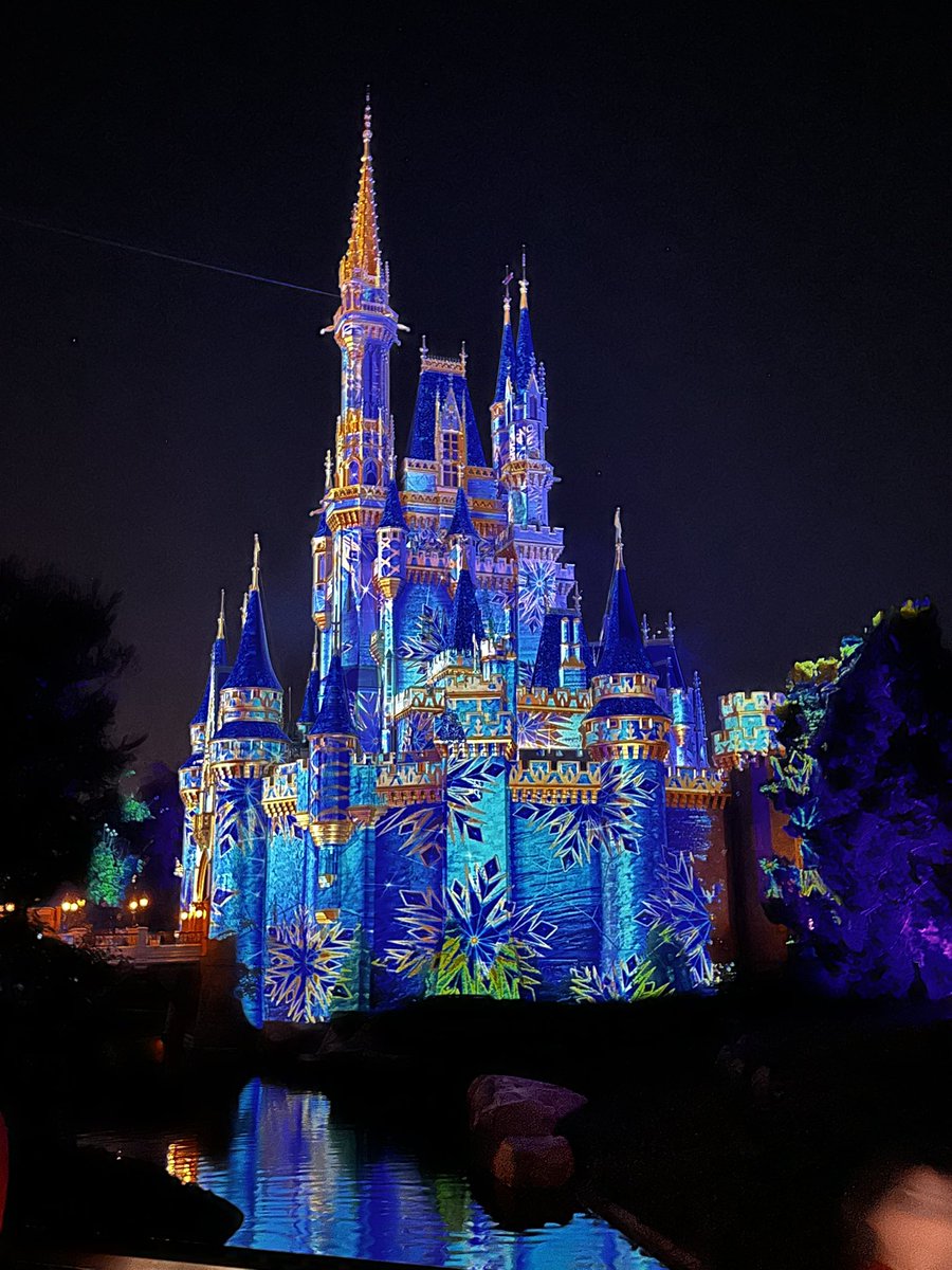 kali_smith0424's tweet photo. disney dump 🐭 https://t.co/2HzJOvKzCR