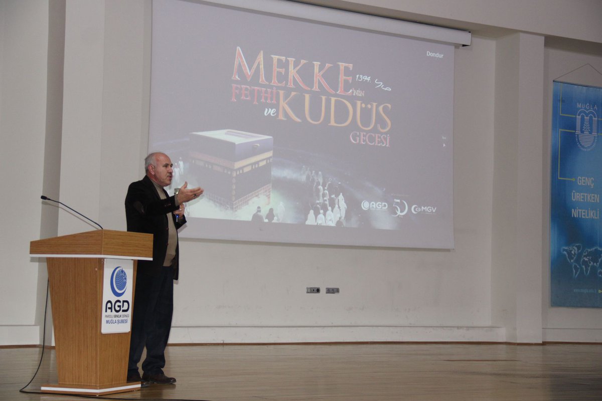 deuilahiyat's tweet photo. Dekanımız, AGD Muğla Şubesi tarafından düzenlenen Mekke’nin Fethi ve Kudüs Gecesi programında konuşma yaptı. https://t.co/n2Oe10xe9G