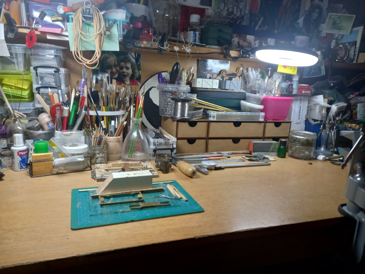 Just spent last 2 days assembling Christmas pressie drawers (thanks Clo &amp; Os) and tidying work bench.  Good excuse now for slower than average progress -  as I won't be able to find a thing!! #WDLR #1:32