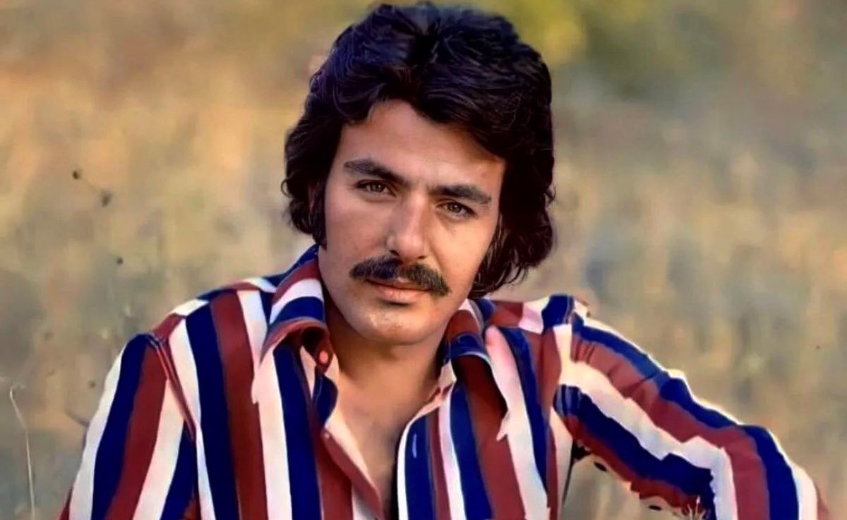 Arabesk müziğin efsanesi, milyonların sevgilisi, Adanalı hemşehrimiz Ferdi Tayfur, tedavi gördüğü hastanede vefat etti. Mekanın cennet olsun baba. Çok üzgünüz. Başımız sağolsun.