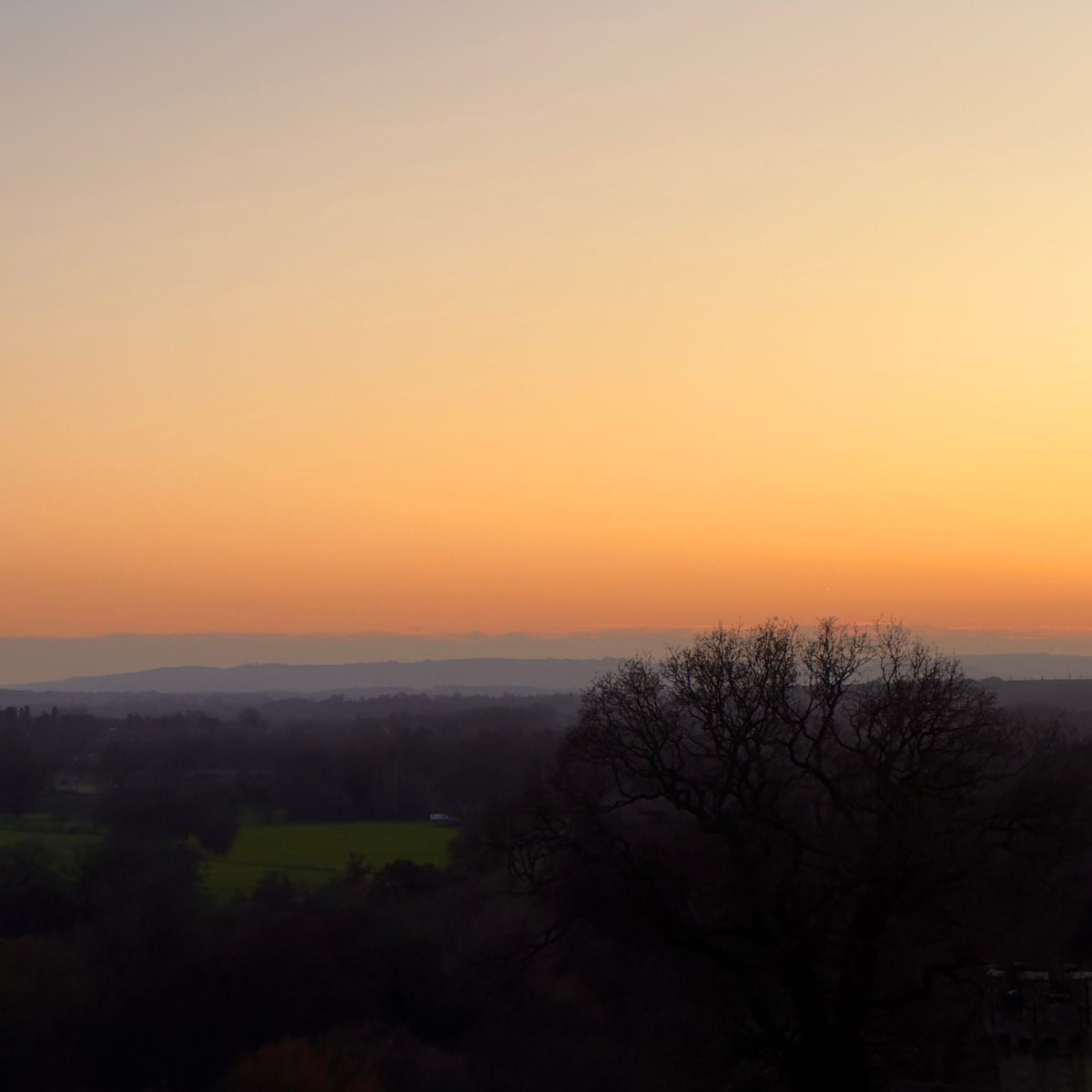Warwick Castle tweet media