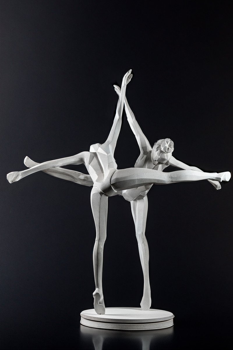 Joyce Arad's Twisted Sisters, 2024
Joyce Arad: Solo Exhibition
#JoyceArad #SoloExhibition