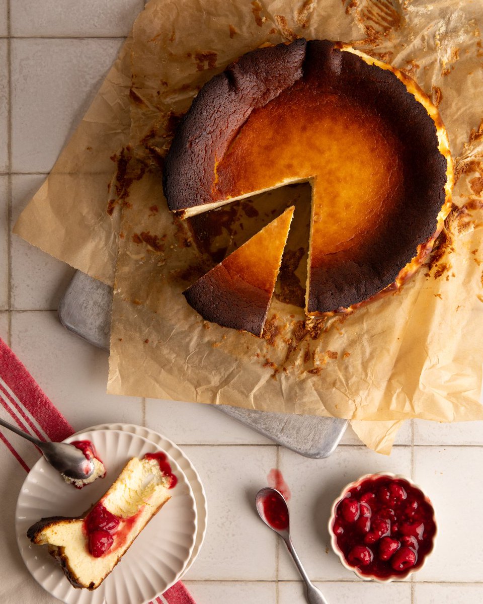 Velvety, creamy, and caramelised to perfection! This Burnt Basque Cheesecake proves that the simplest bakes can be the most delicious! 🍰 ✨ #basquecheesecake #simplebakes #bakedcheesecake

Click here for the full recipe: bit.ly/3BTMtGg