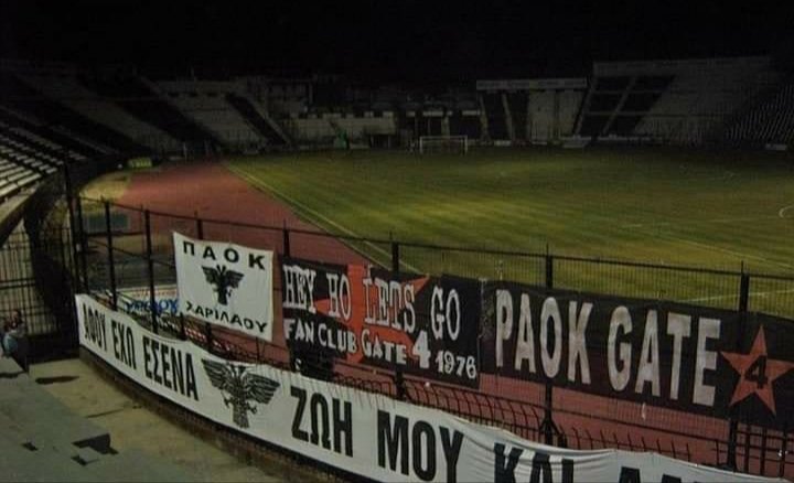 planhtarxhsk's tweet photo. Τι να μου κάνουν τι
Σαράντα υπουργοί
Τι να μου κάνουν τι
Θέατρο όλοι μαζί
Και μια απάντηση
Δεν δίνουν στα γιατί
Αφού έχω εσένα
Ζωή μου και λατρεία
Ζω μεσ στη μαγεία
Και γαμώ τα υπουργεία
BIZIM PAOK https://t.co/NJ1u2DDhCZ