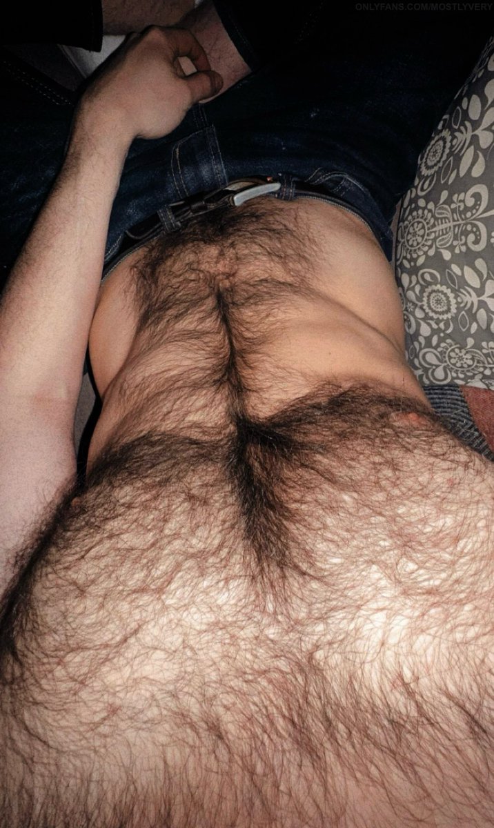 MostlyVery's tweet image. bro did i just see you stroking your cock to my hairy body on tiktok… 🫣
tiktok.com/@mostlyvery/