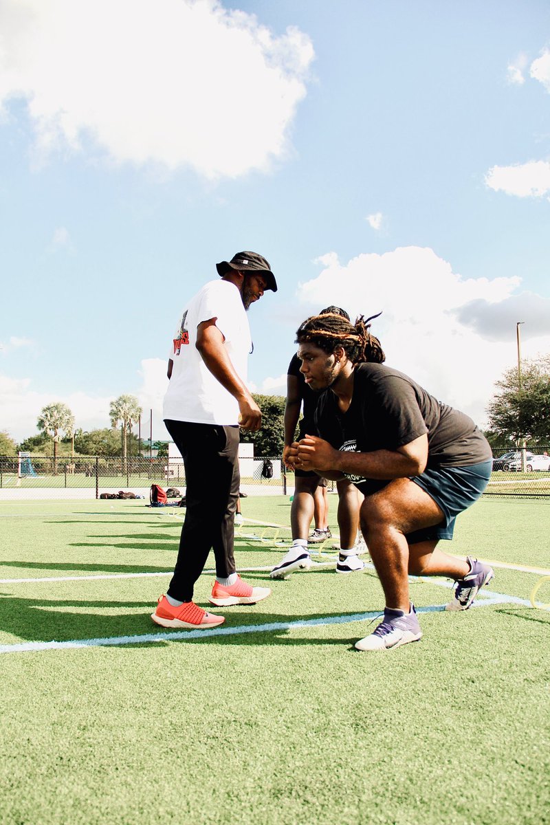 Anthony Smith 10 tweet media