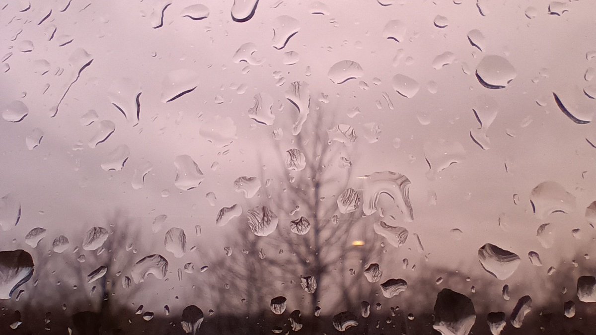 #Northolt <a href="/CloudAppSoc/">Cloud Appreciation Society</a> <a href="/BBCLdnWeather/">BBC London Weather</a> <a href="/SkyScapes2/">#SkyScapes</a> <a href="/EarthandClouds/">Earth and Clouds</a> <a href="/itvweather/">ITV Weather</a>