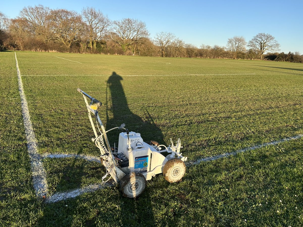 Cold one today at <a href="/sholingfc/">Sholing FC</a>, main pitch cut, also the youth pitch and marked out. 
#football #pitch #maintenance 🥶 ☀️