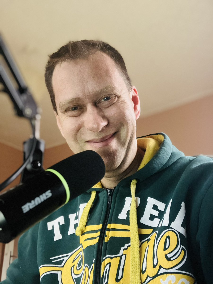 Alexander_Tomsa's tweet photo. Az új évben is #onair Interaktív #tiszakécske 🎉
Aktív Rádió  2️⃣0️⃣2️⃣5️⃣🥳 https://t.co/Px6cOtS2qc