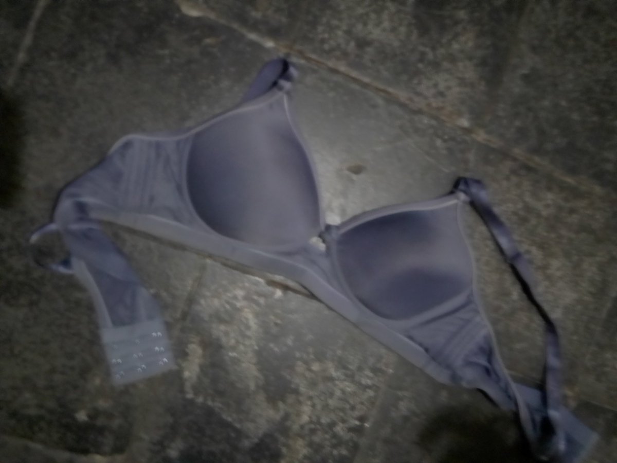 Harum nyo keringat💦🤤
Size 40/90 mantap