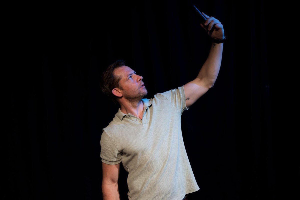 Scott Le Crass (@le_crass) on Twitter photo Another reflection on 2024. 1 person plays have become a ‘thing’ for me and I adore working on them. I love developing the text with the writer and building an open, intimate bond with the performers. Hopefully there will be more to come. Also glad <a href="/BuffTheplay/">@Buff_ThePlay</a> is back this year Another reflection on 2024. 1 person plays have become a ‘thing’ for me and I adore working on them. I love developing the text with the writer and building an open, intimate bond with the performers. Hopefully there will be more to come. Also glad <a href="/BuffTheplay/">@Buff_ThePlay</a> is back this year