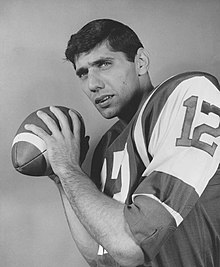 factsfromtoday's tweet image. JETS SIGN NAMATH

📆2 January, 1965

New York Jets sign future Pro Football Hall of Fame quarterback Joe Namath to a $427,000 contract over three years (pro football record at the time)
#FromToday #2january