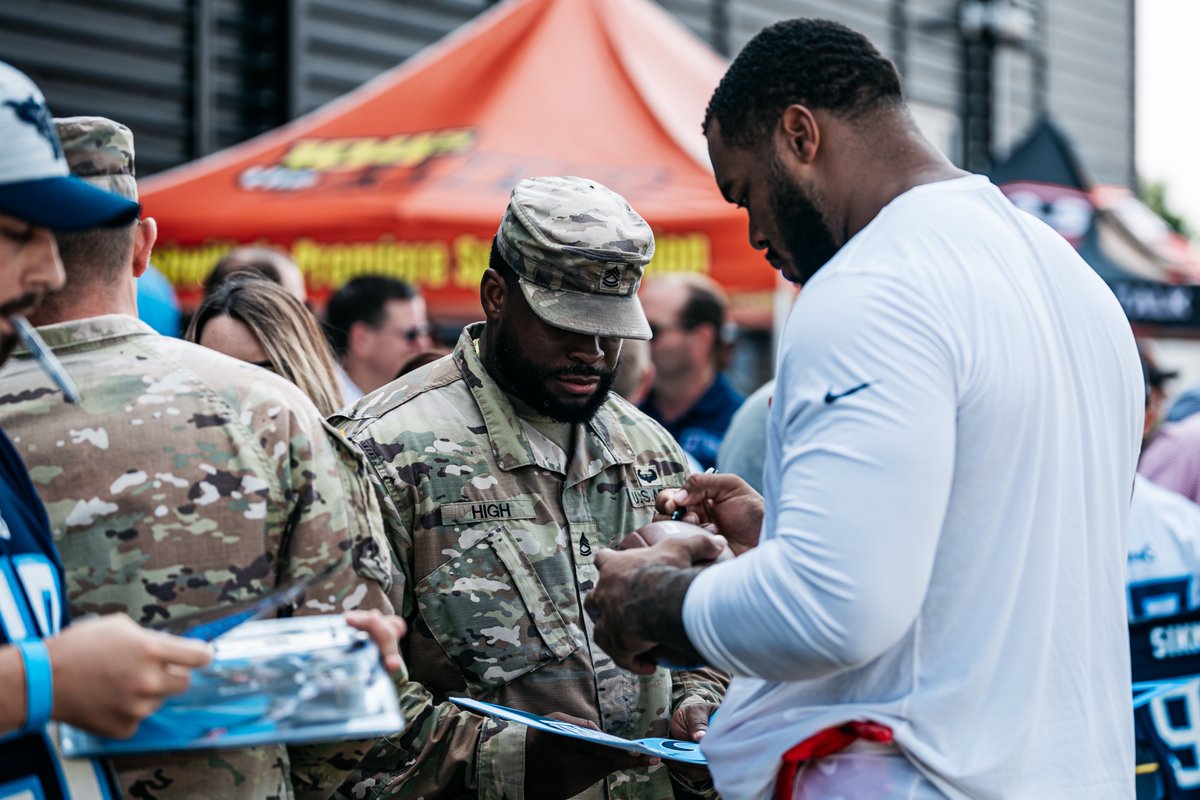 Tennessee Titans (@titans) on Twitter photo It's double vote day for the Walter Payton Man of the Year Charity Challenge! Today and tomorrow your votes count double: 1 RT = 2 votes
Retweet or tweet #WPMOYChallenge x <a href="/GrindSimmons94/">Jeffery Simmons</a> to cast your vote! It's double vote day for the Walter Payton Man of the Year Charity Challenge! Today and tomorrow your votes count double: 1 RT = 2 votes
Retweet or tweet #WPMOYChallenge x <a href="/GrindSimmons94/">Jeffery Simmons</a> to cast your vote!