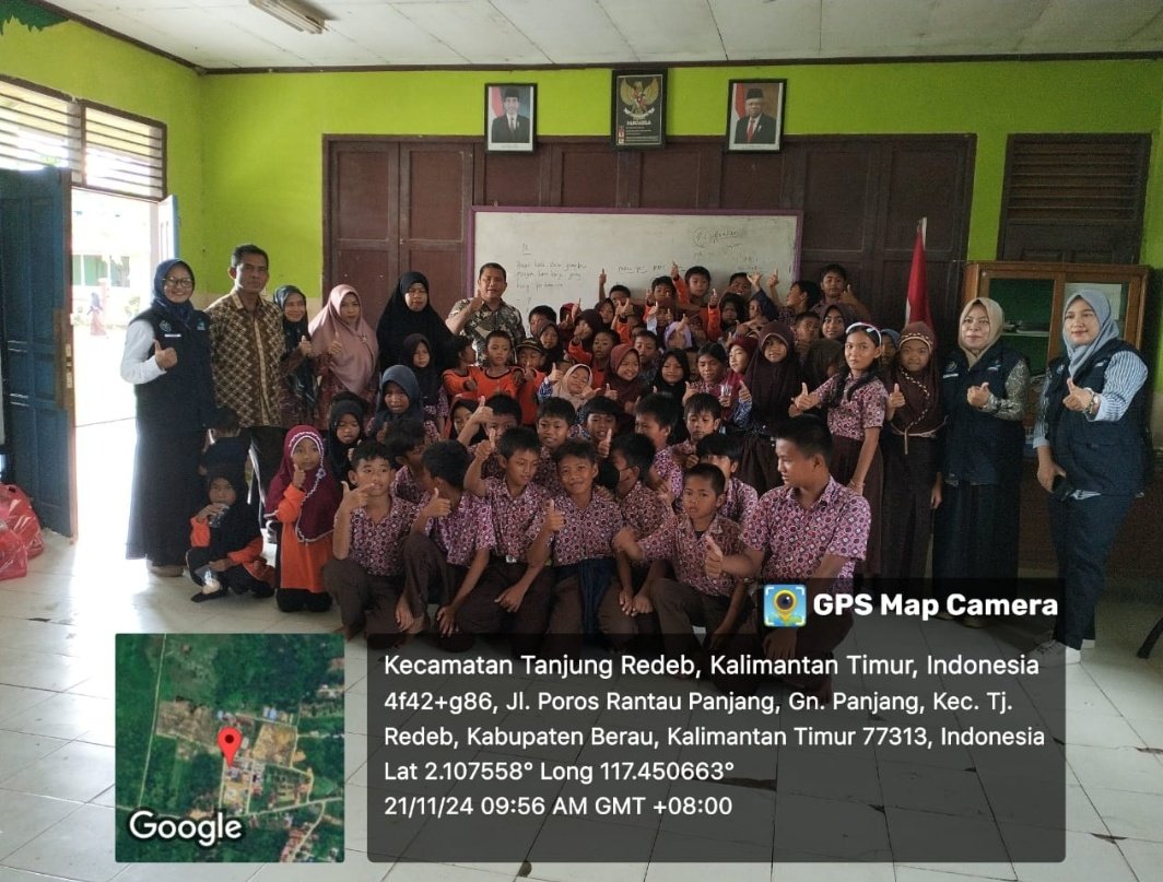 arek_berau's tweet photo. Kamis, 21/11/2024, Kegiatan berbagi makanan bergizi dengan menu olahan ikan dalam rangka  Hari Ikan Nasional ke-11 Tahun 2024 di SDN 001 Kp. Rantau Panjang Kec. Sambaliung Kab. Berau
#GiatLuhkanSatminkalTegal 
#Luhkanberau
#Luhlapor
#KKP https://t.co/KYaYNta7x4