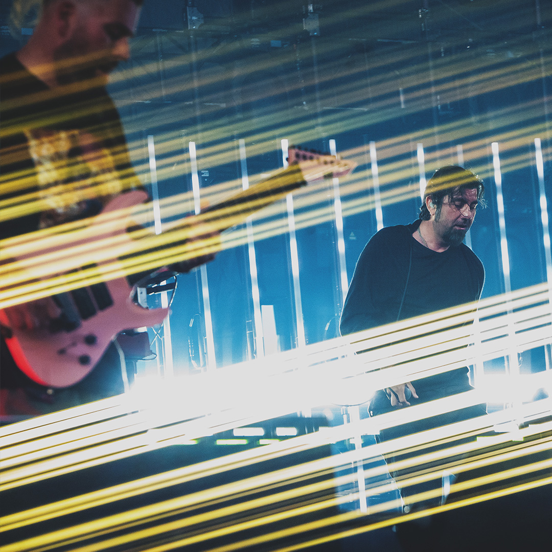 STEPHEN CARPENTER says DEFTONES' new album "sounds like a continuation of 'Ohms' and 'Koi No Yokan.'"

Our list of the 60 most anticipated albums of 2025 l8r.it/H9Sg