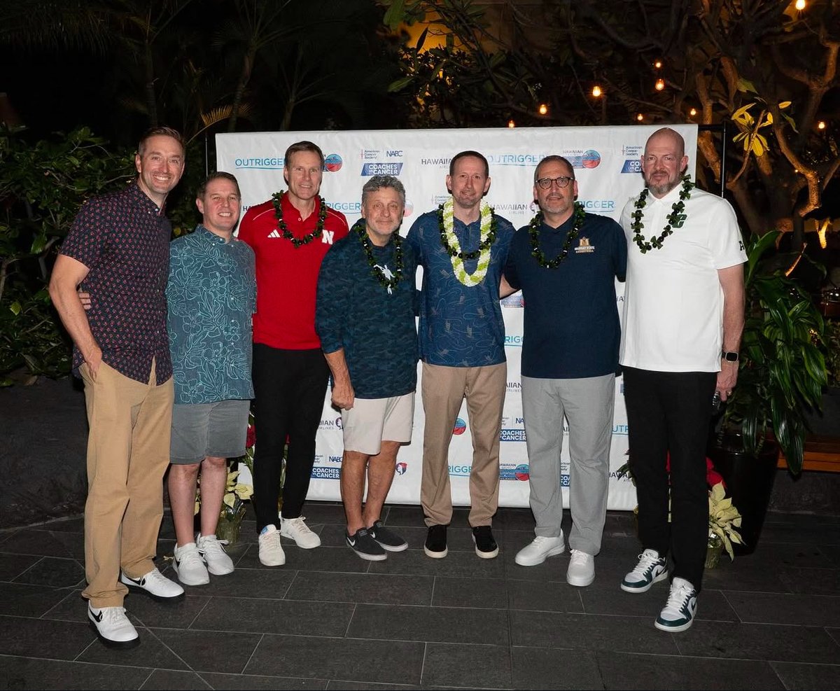 Eran Ganot (@eranganot) on Twitter photo Special Mahalo to all for their support during the Diamond Head Classic and our Coaches vs Cancer event! See you all in the Stan tonight @ 7 PM! Go Bows!
<a href="/DiamondHeadClsc/">#LeiUp</a> <a href="/CoachesvsCancer/">Coaches vs. Cancer</a> <a href="/HawaiiMBB/">HAWAII BASKETBALL</a> Special Mahalo to all for their support during the Diamond Head Classic and our Coaches vs Cancer event! See you all in the Stan tonight @ 7 PM! Go Bows!
<a href="/DiamondHeadClsc/">#LeiUp</a> <a href="/CoachesvsCancer/">Coaches vs. Cancer</a> <a href="/HawaiiMBB/">HAWAII BASKETBALL</a>