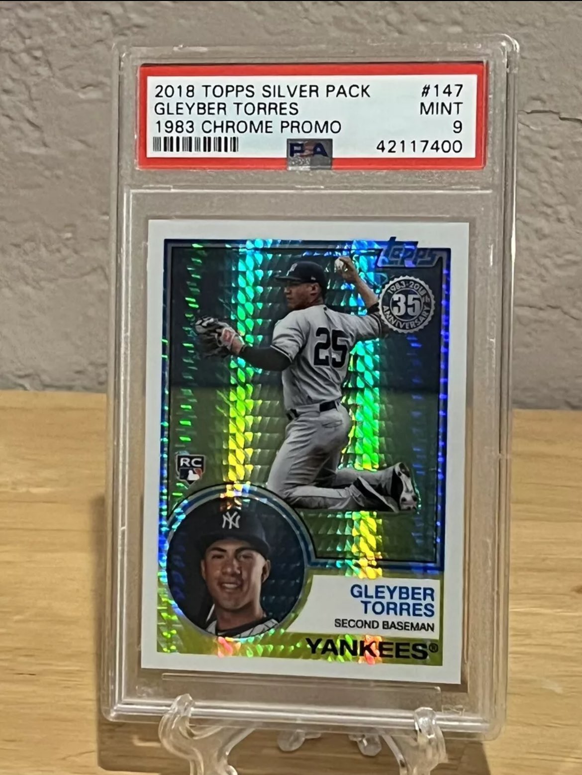 RC topps 2018 大谷翔平 ルーキーカード 大谷のNo1ルーキーカードは「2018 Bowman」の「 Chrome」に