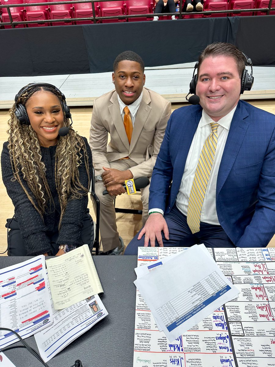 It’s time to open up conference play in Coleman Coliseum!

Join <a href="/jorashlew/">A June Baby❤️</a>, <a href="/Nateeranews/">Nathan Brown</a>, and me at 6 pm CT on <a href="/SECNetwork/">SEC Network</a>+ as #19 <a href="/AlabamaWBB/">Alabama Women’s Basketball</a> hosts <a href="/GatorsWBK/">Gators Women’s Basketball</a>!