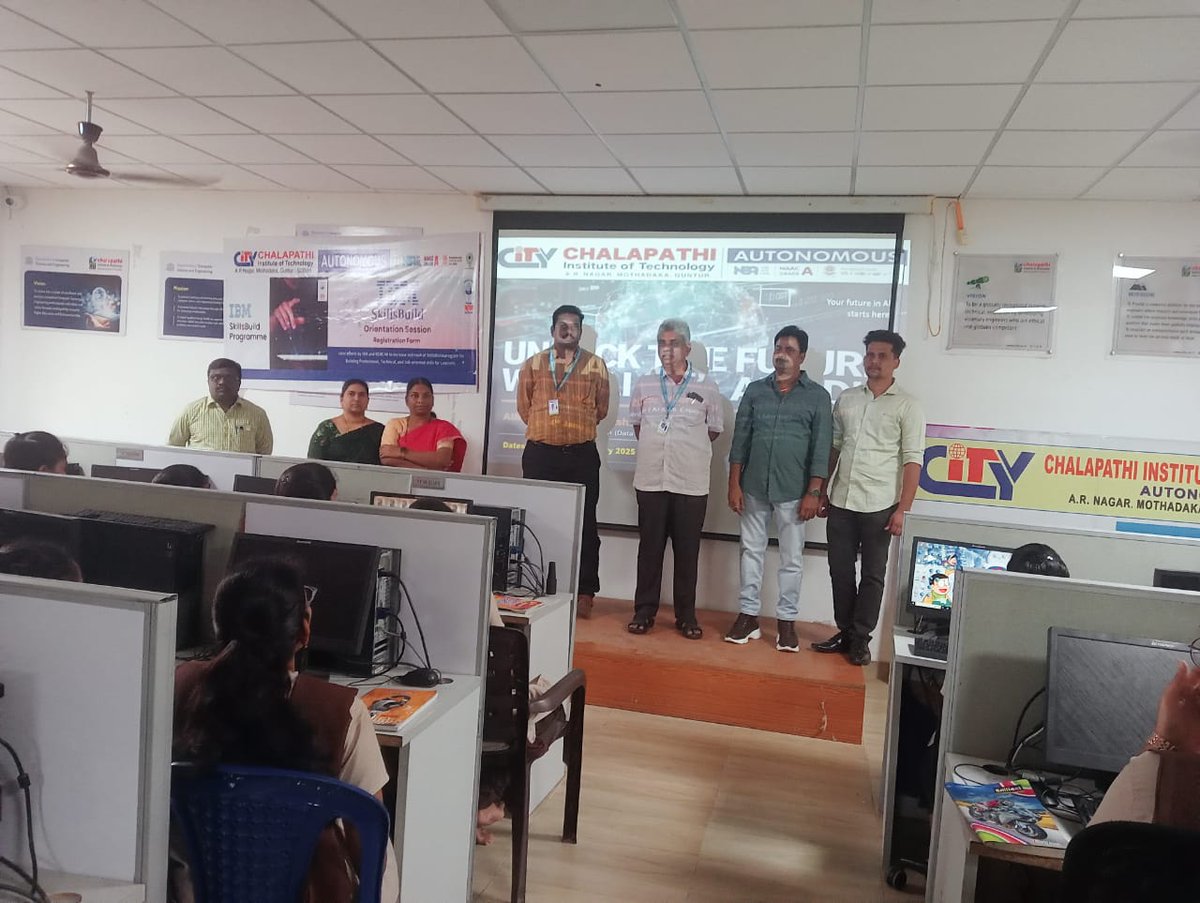 chalapathicit's tweet photo. CITY-started an amazing 3-day workshop on "Unlock the Future with AI, ML &amp; DL!" for AI and AIML 3rd-year students. We are excited to have Sri B. Srikanth, CEO of Comax Solutions, as our resource person. His knowledge as a DataScientist and AI Trainer is sure to inspire everyone. https://t.co/CKFHBLXfvm