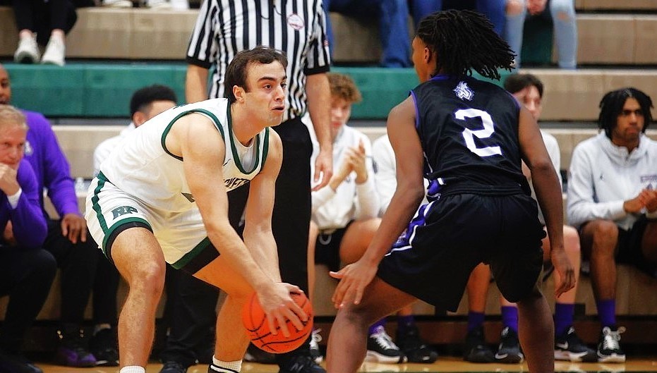 Brayden Mitchelson was born to play R-P basketball, and now he's become a go-to guy for the improving Rockets reeths-puffer.org/o/hs-athletics…