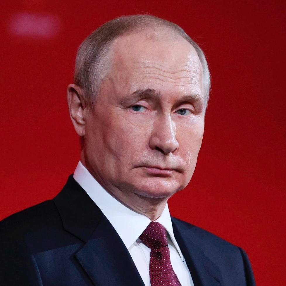 jacksonhinkle's tweet photo. 🚨🇷🇺🏳️‍🌈 BREAKING: RUSSIA FINED 7 nightclub-goers for wearing "gay" clothing &amp; promoting "LGBT propaganda." https://t.co/K8ANHNjaLJ