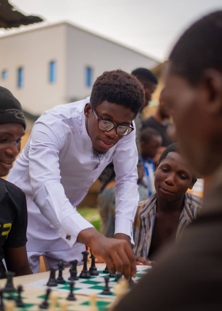 KingFkd's tweet photo. Mrs. Islammiyat Ajibode; my aunty, Mujidah Mojeed-Sanni; my family, MAAS and friends, Mr.Adekunle Emmanuel,  Mr. Onubogu John, Mr. Aina Alexander, Mr. Solomom Usuanlele, Miss Confidence Ojiaku and others for their unwavering love, support, and belief in me. Happy birthday to me! https://t.co/7KAENktdhB